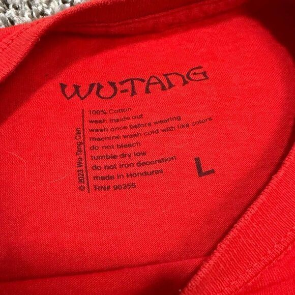 Wu Tang Red Graphic Logo Short Sleeve Tee Shirt Large Band Music - Picture 4 of 8